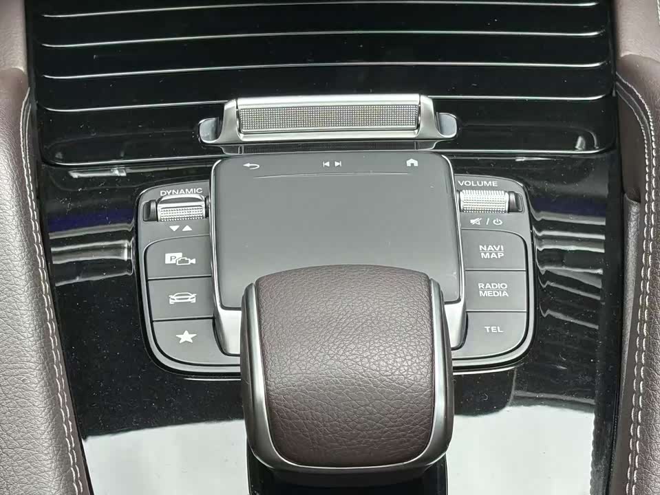 Mercedes-Benz GLE Mercedes-Benz GLE