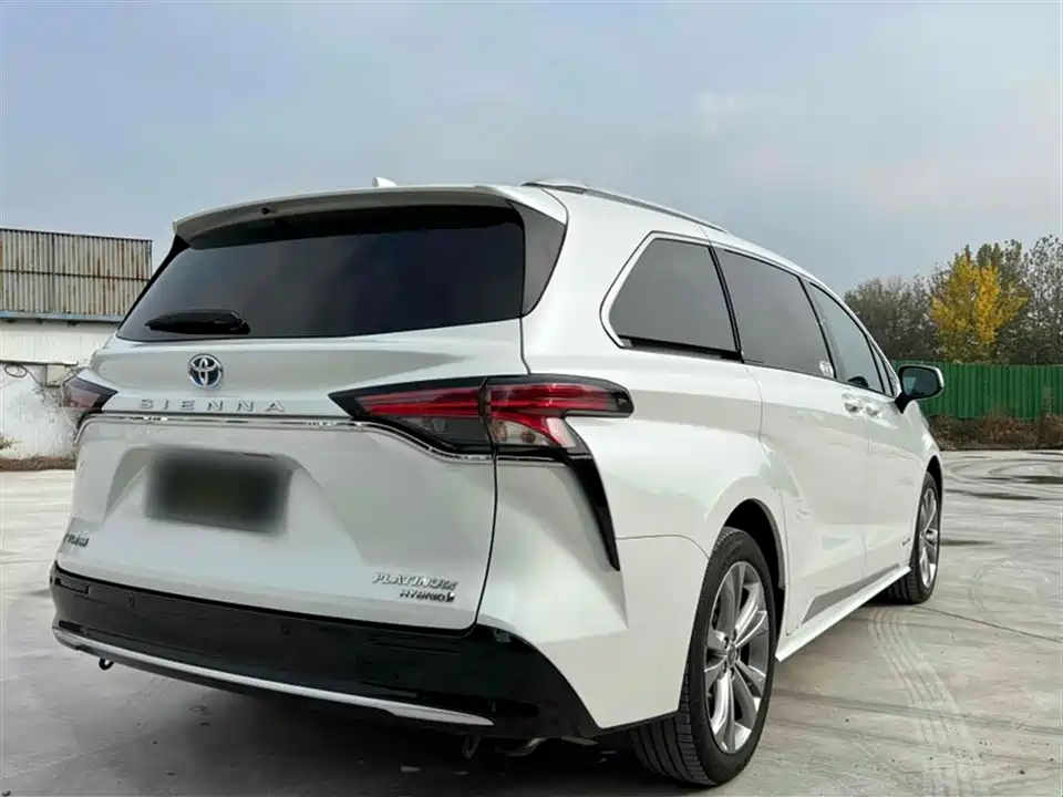 Toyota SIENNA