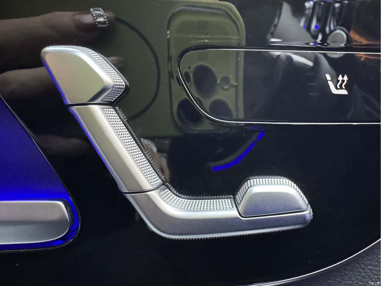 Mercedes-Benz C-Class, 2023 28