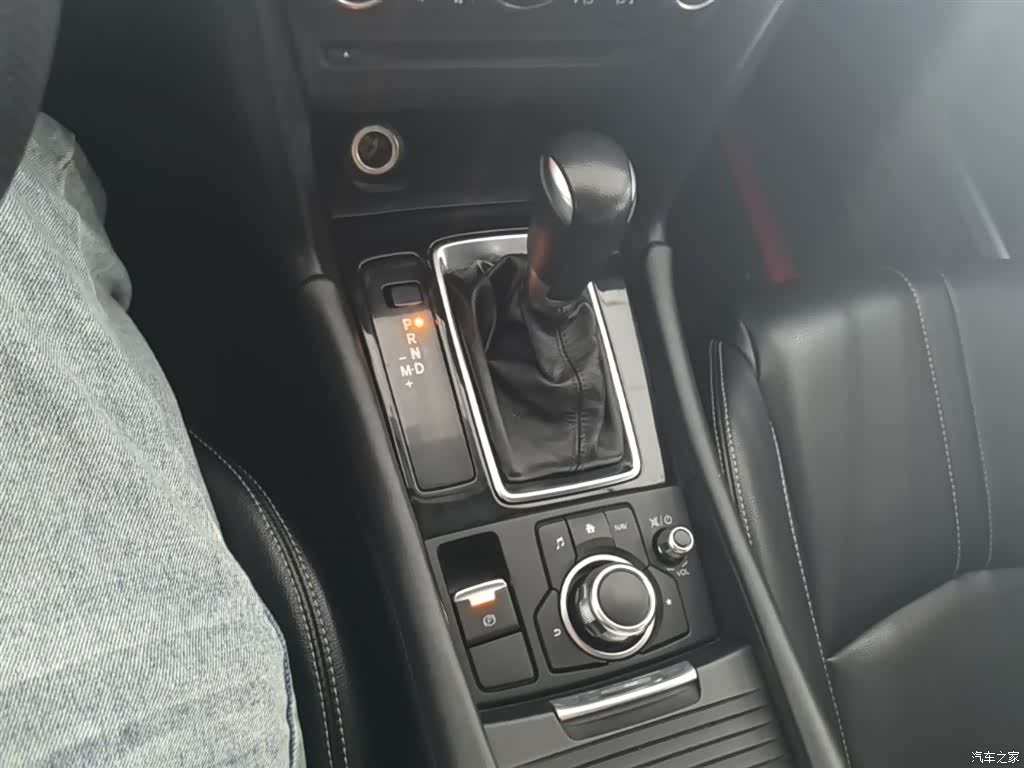 Mazda Mazda3, 2018 14