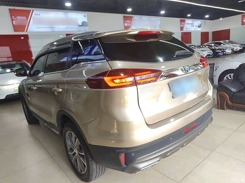 Geely Boyue, 2018 все фото