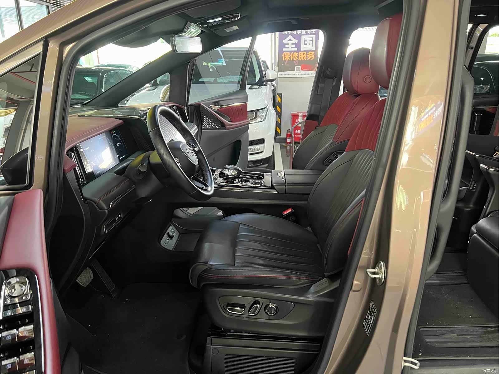 Trumpchi M8, 2022 все фото