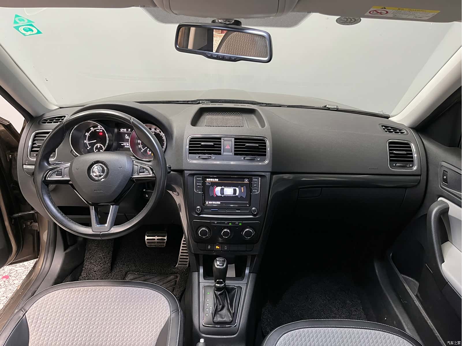 Skoda Yeti, 2017 10