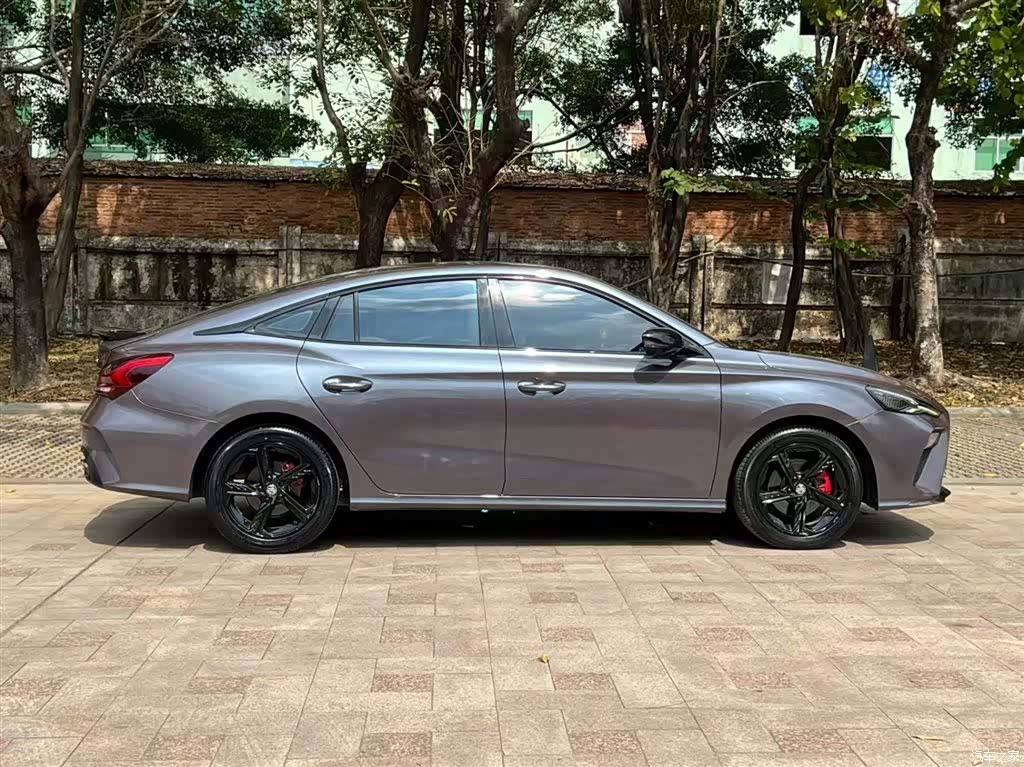 MG MG5, 2022 4