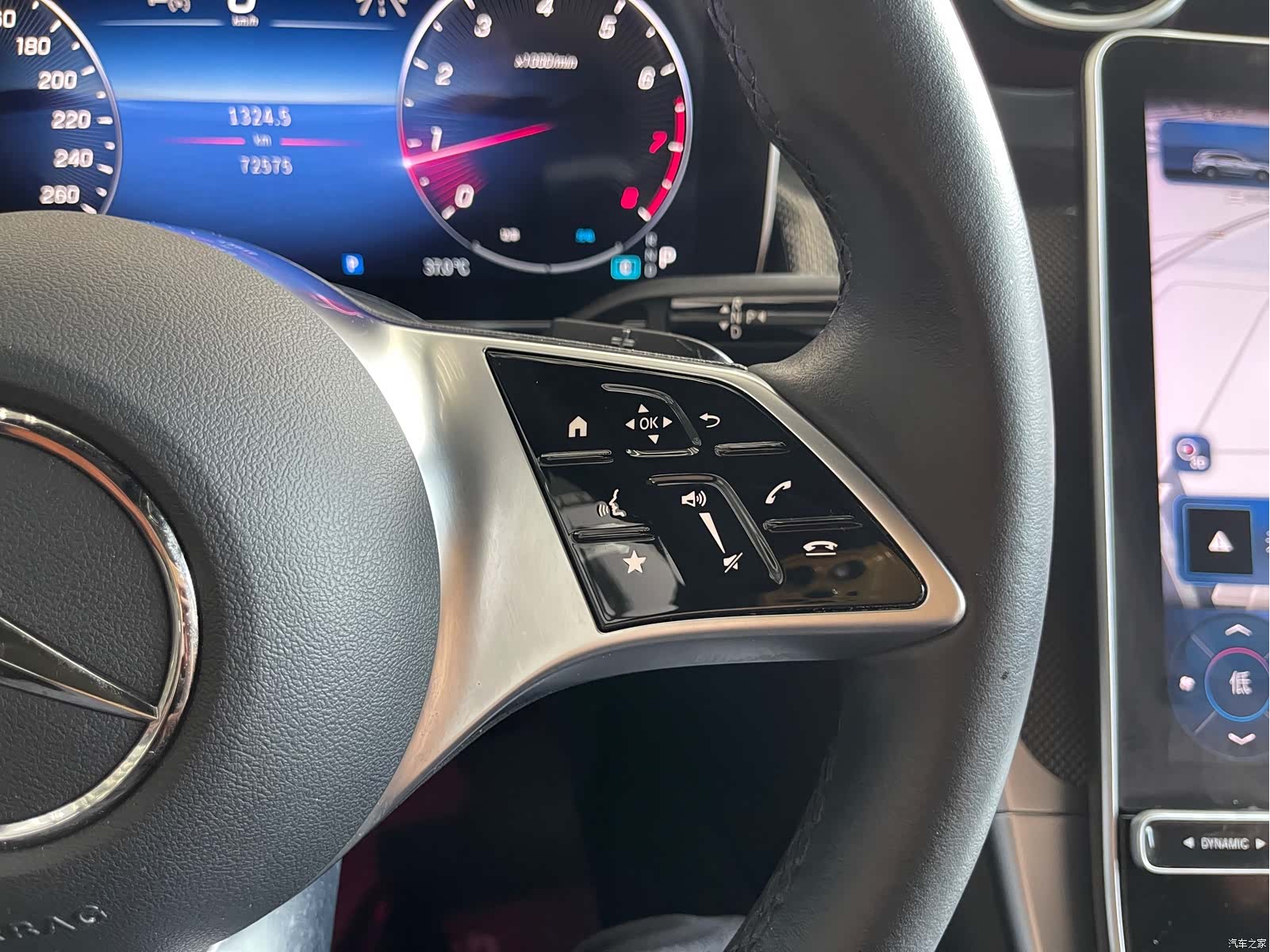 Mercedes-Benz GLC, 2023 14