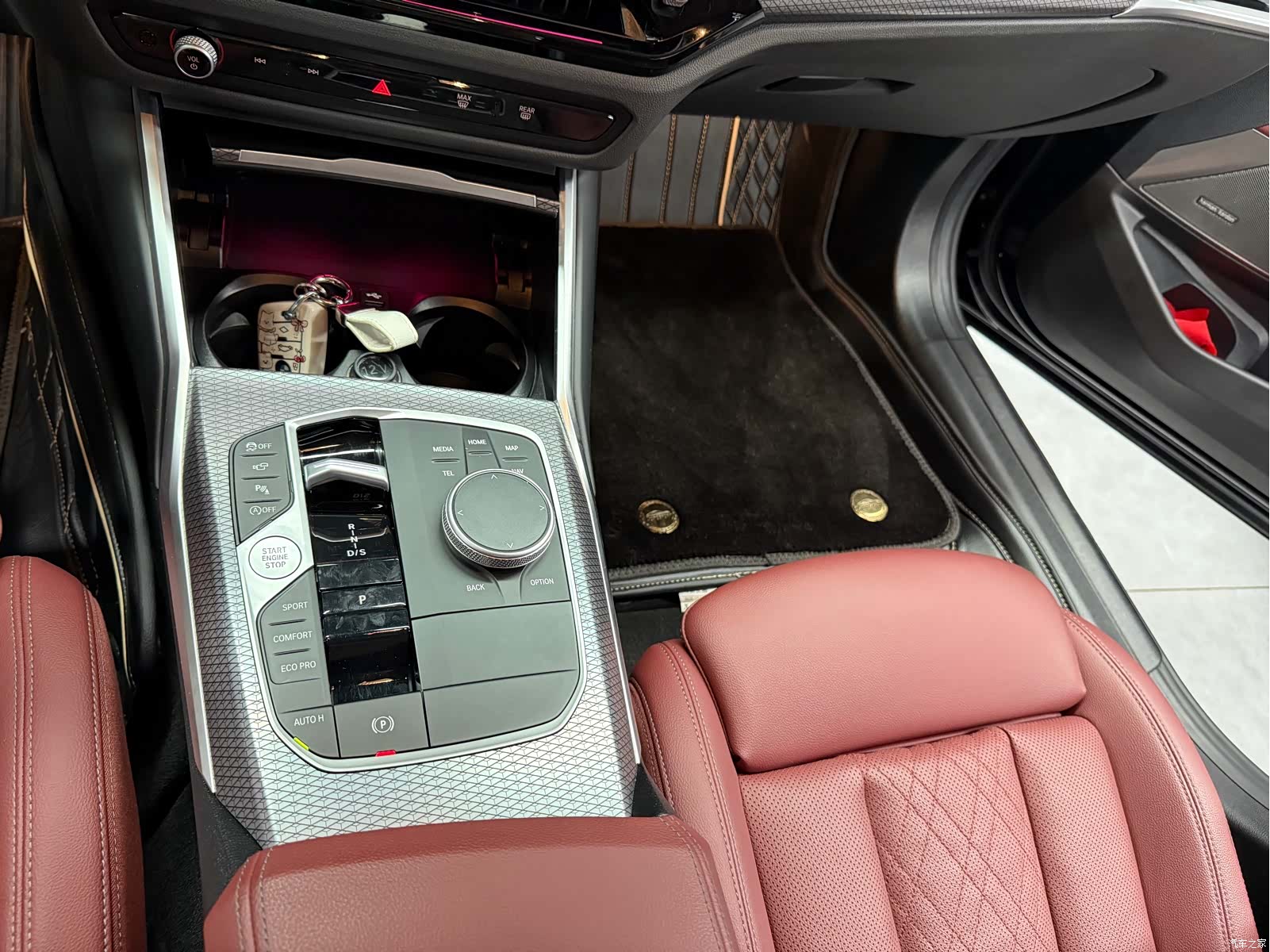 BMW 3 Series, 2024 8