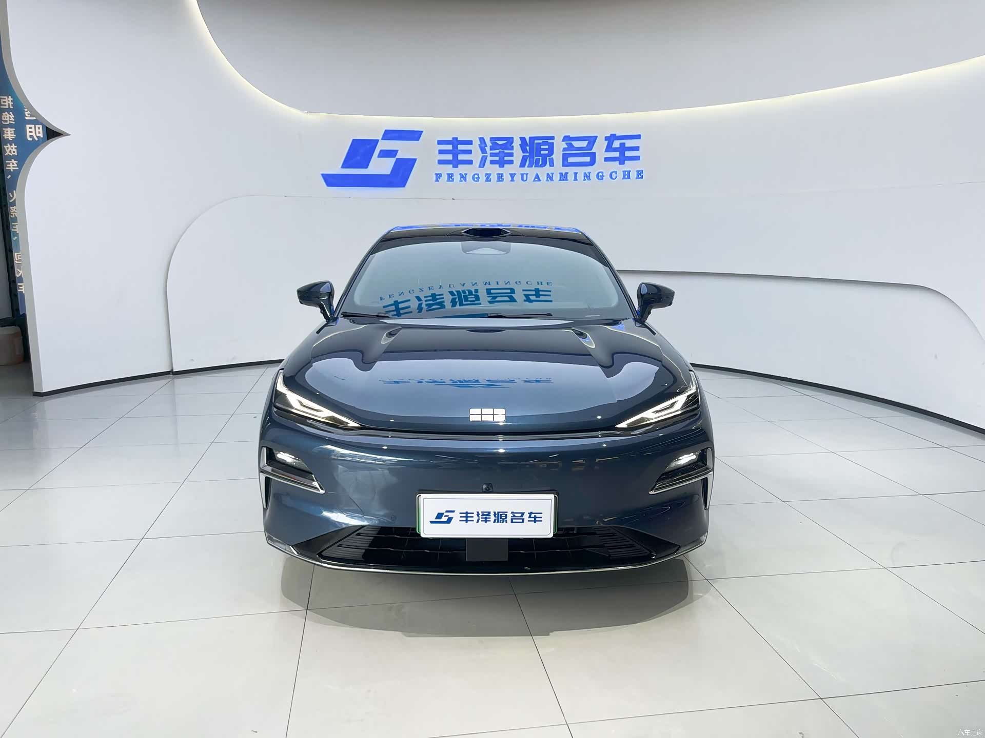 Geely 8, 2025 2