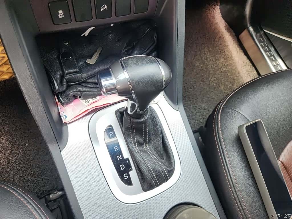 JAC S5, 2015 11