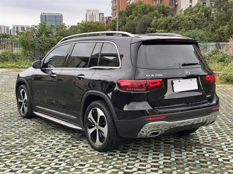 Mercedes-Benz GLB