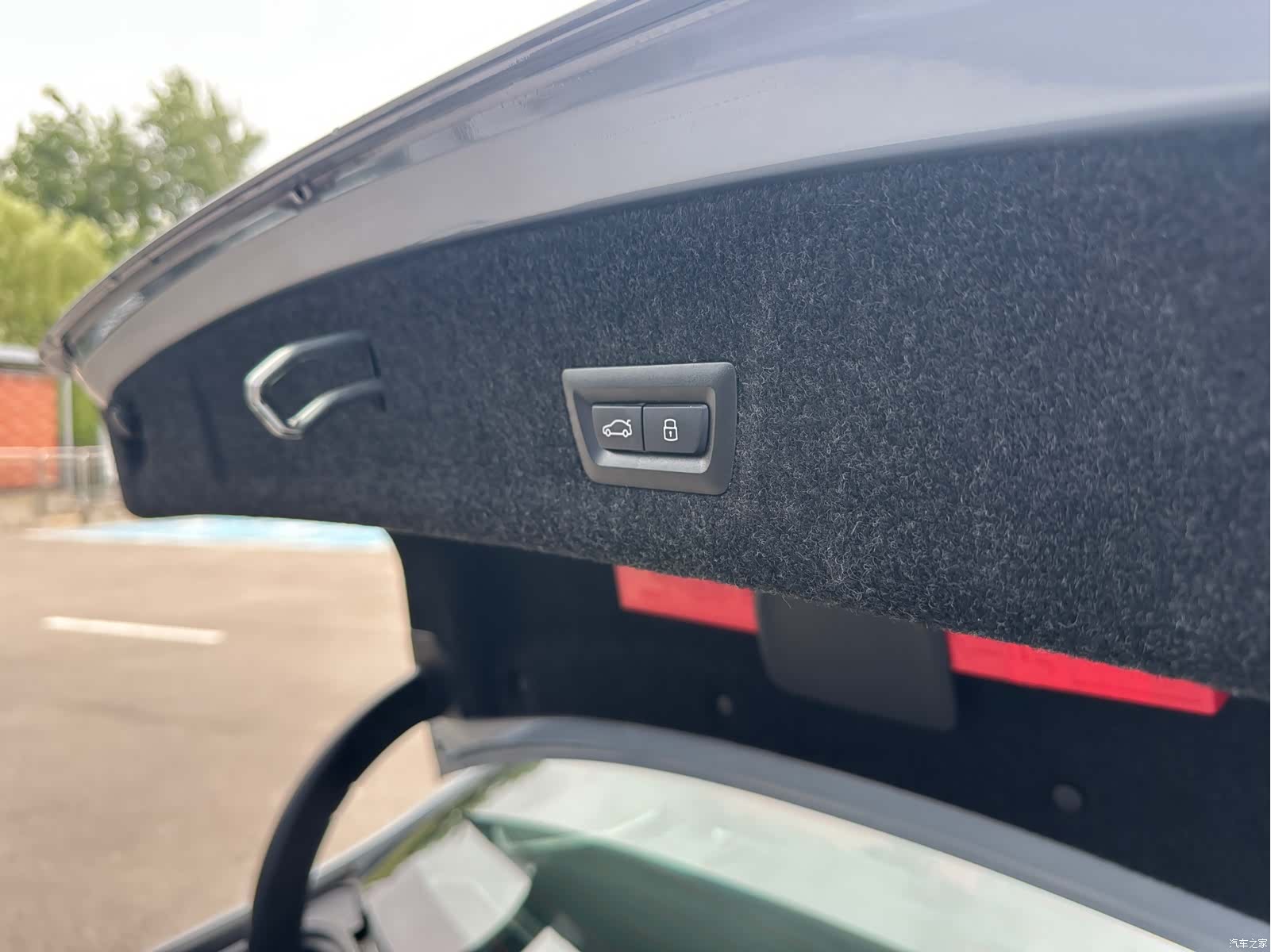 BMW 3 Series, 2024 11