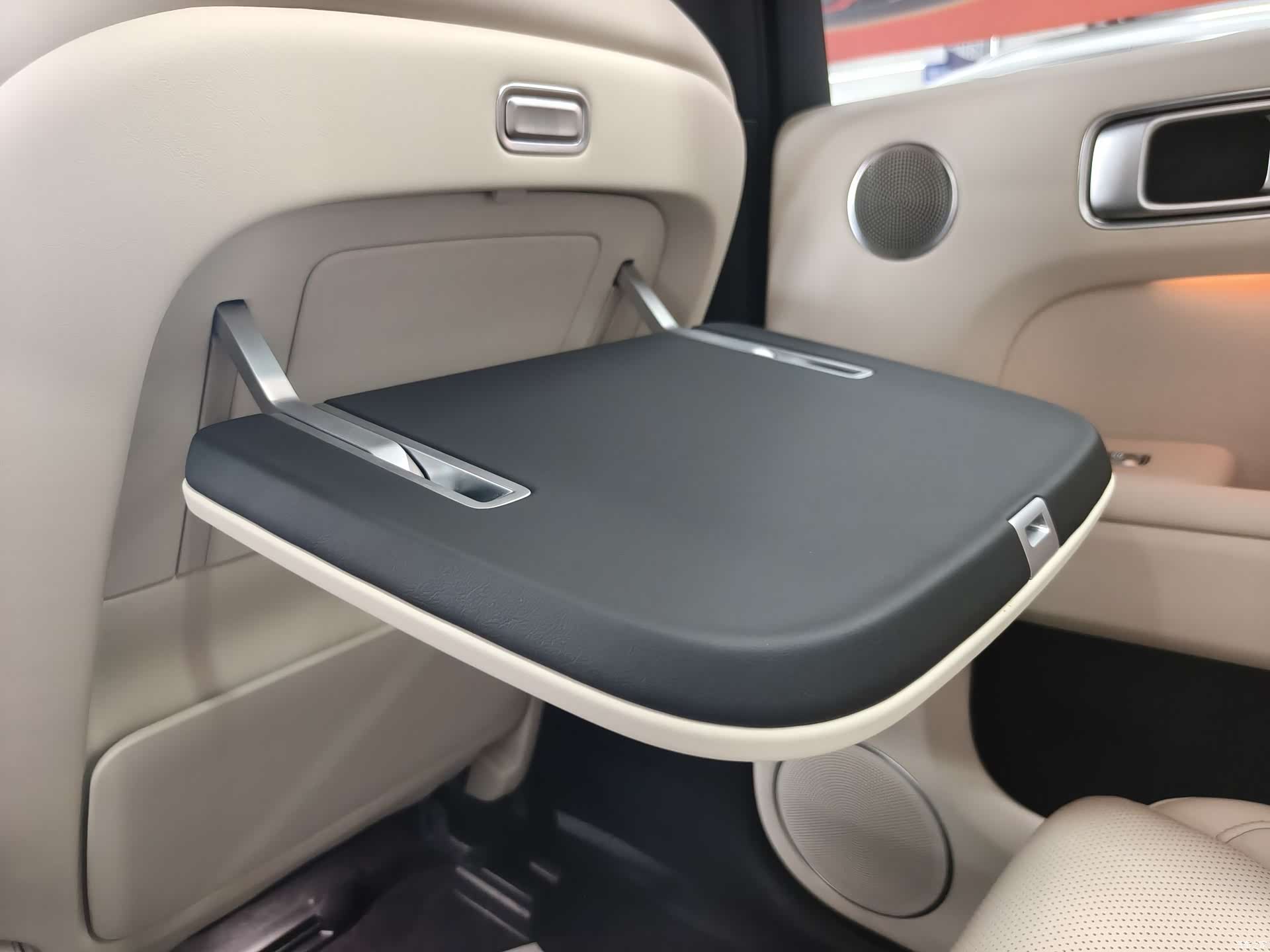 Li Auto L9, 2022 17