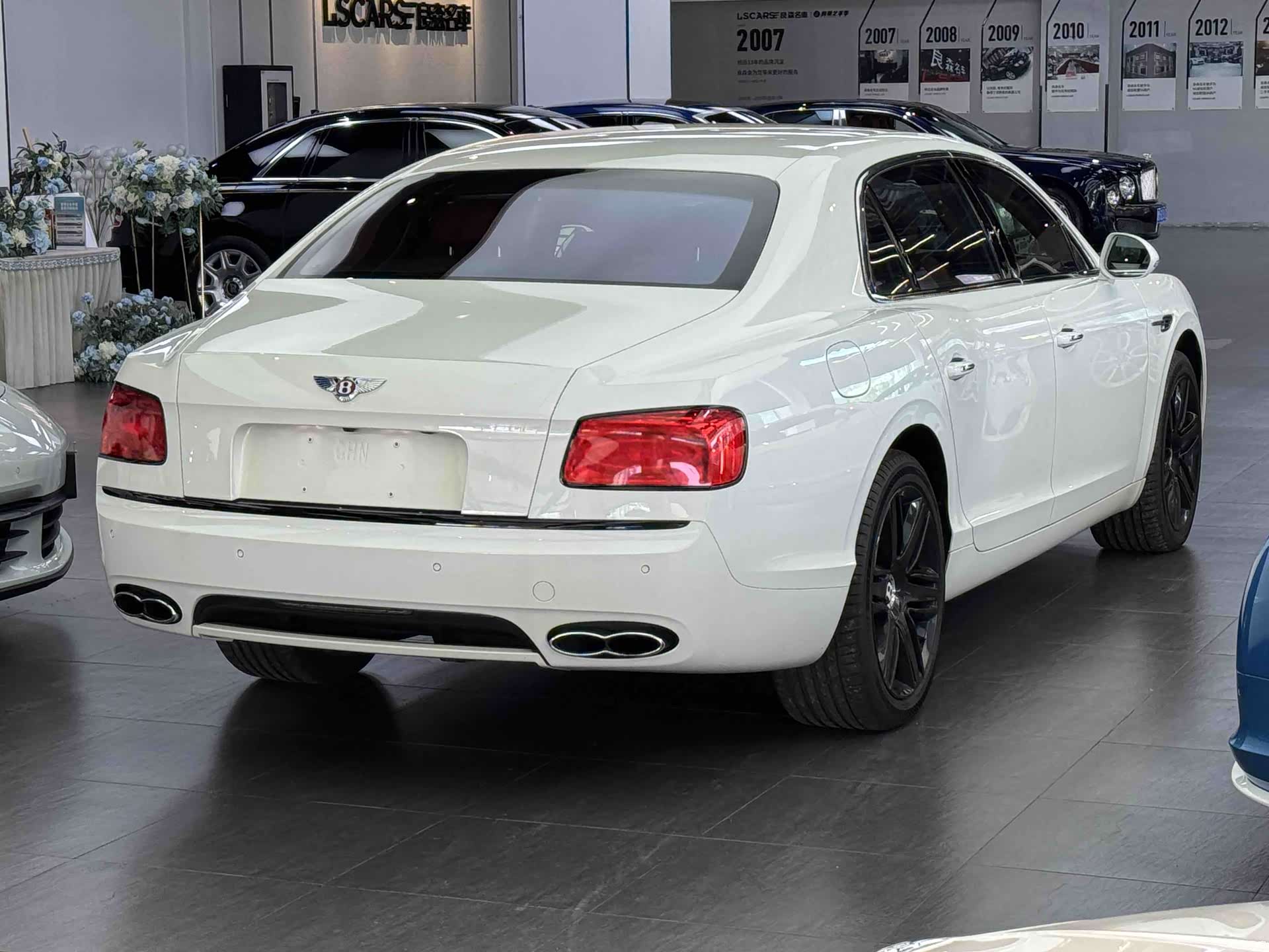 Bentley Flying Spur, 2018 6
