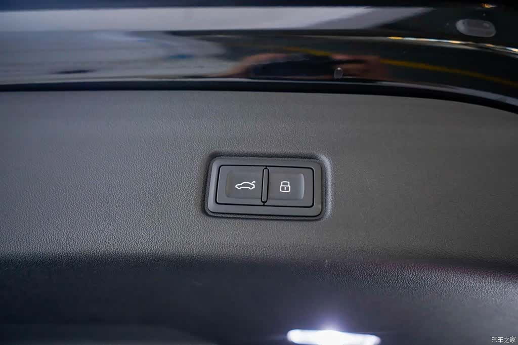 Audi e-tron, 2026 17