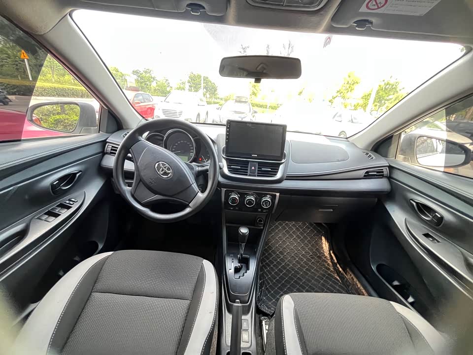 Toyota YARiS L Zhixuan