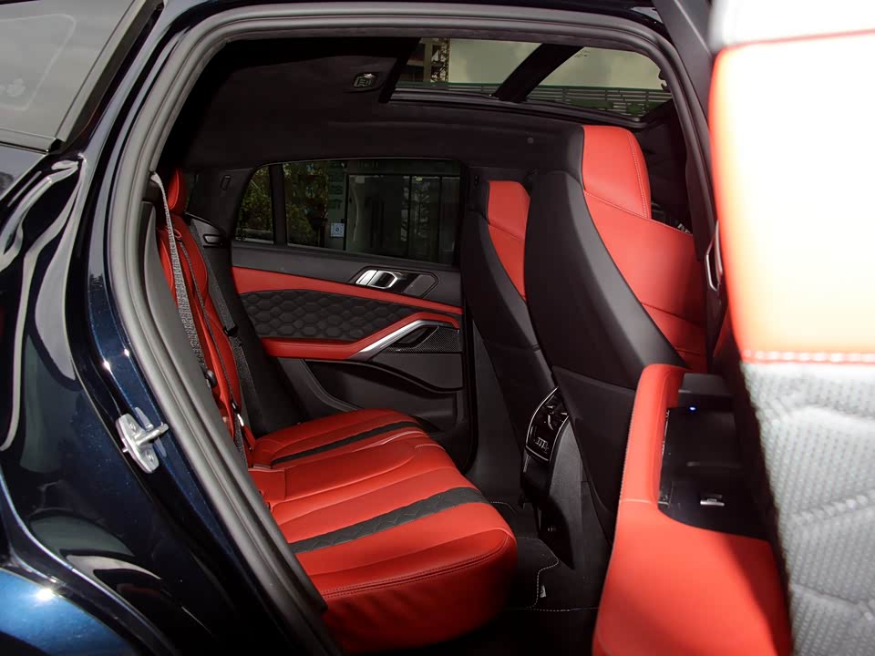 BMW X6 M