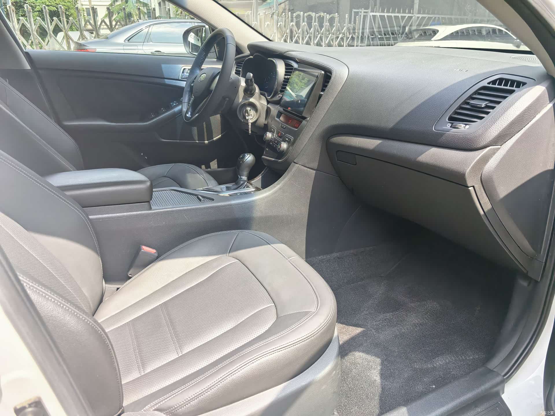 Kia K5, 2013 11