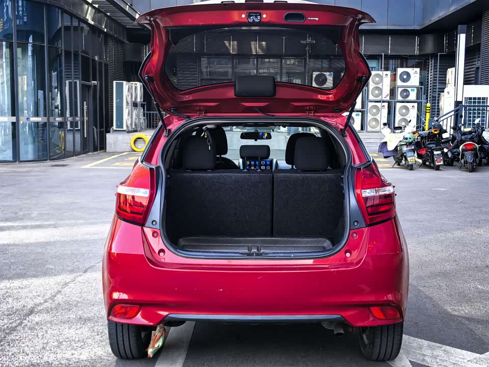 Toyota YARiS L Zhixuan