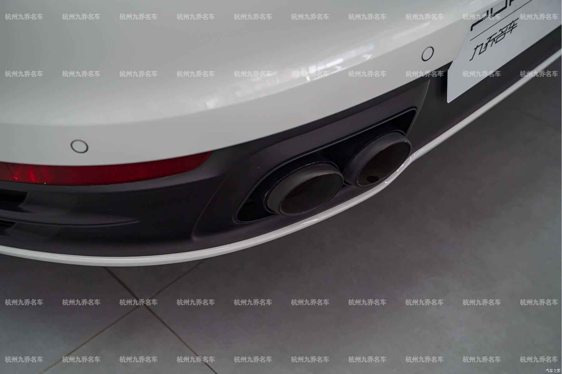 Porsche 911, 2024 10