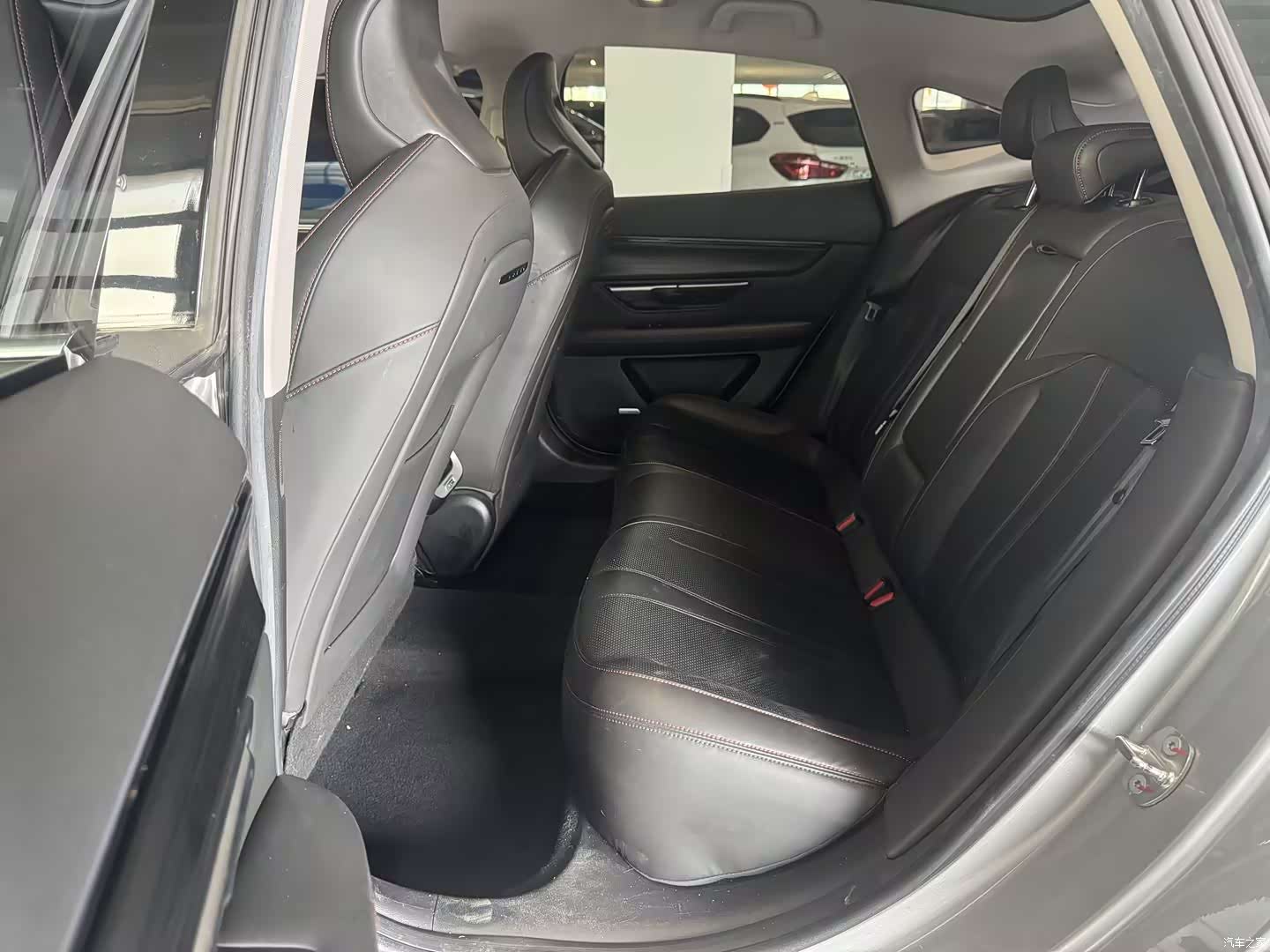 Xpeng P7, 2021 6