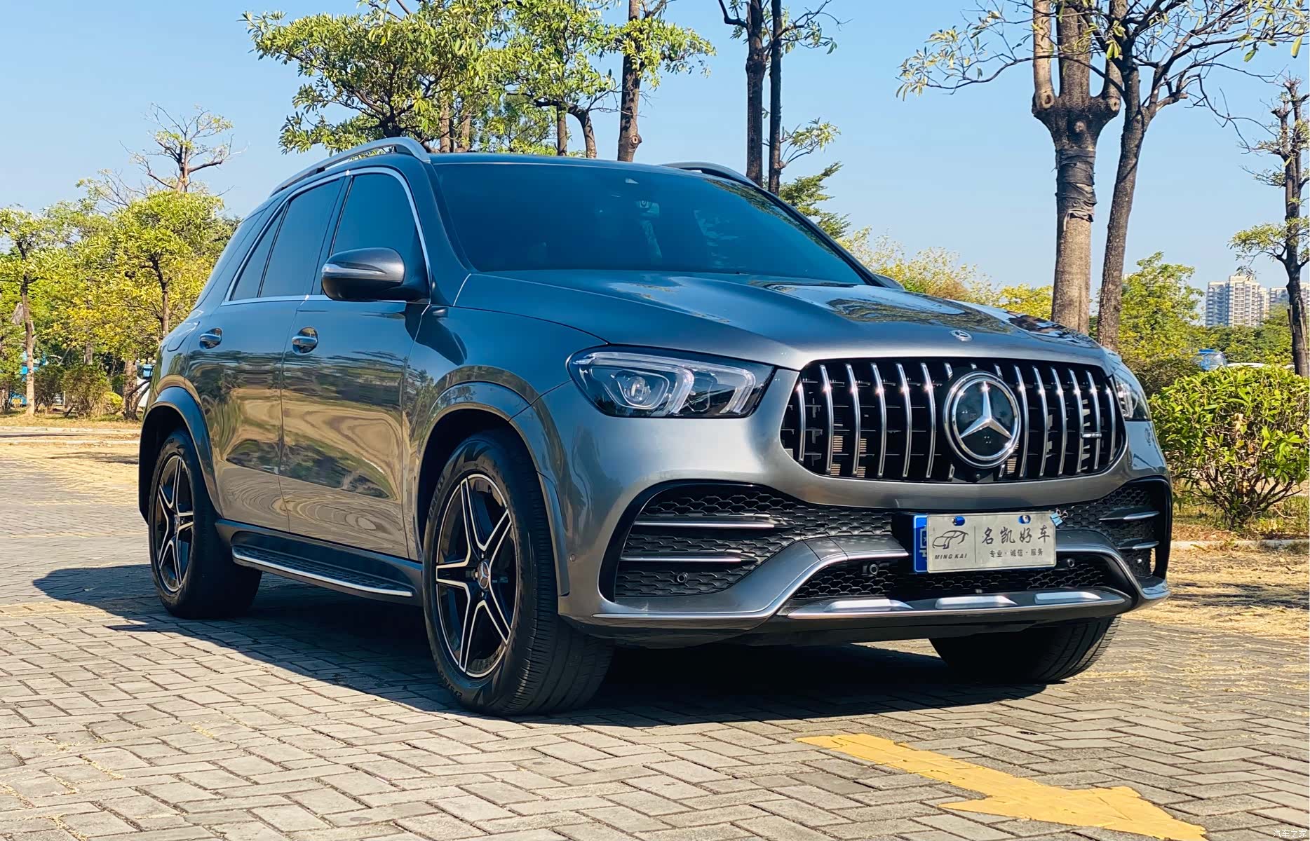 Mercedes-Benz GLE, 2021 3
