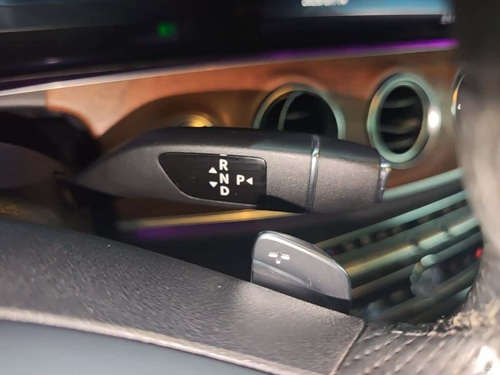 Mercedes-Benz E-Class, 2017 14