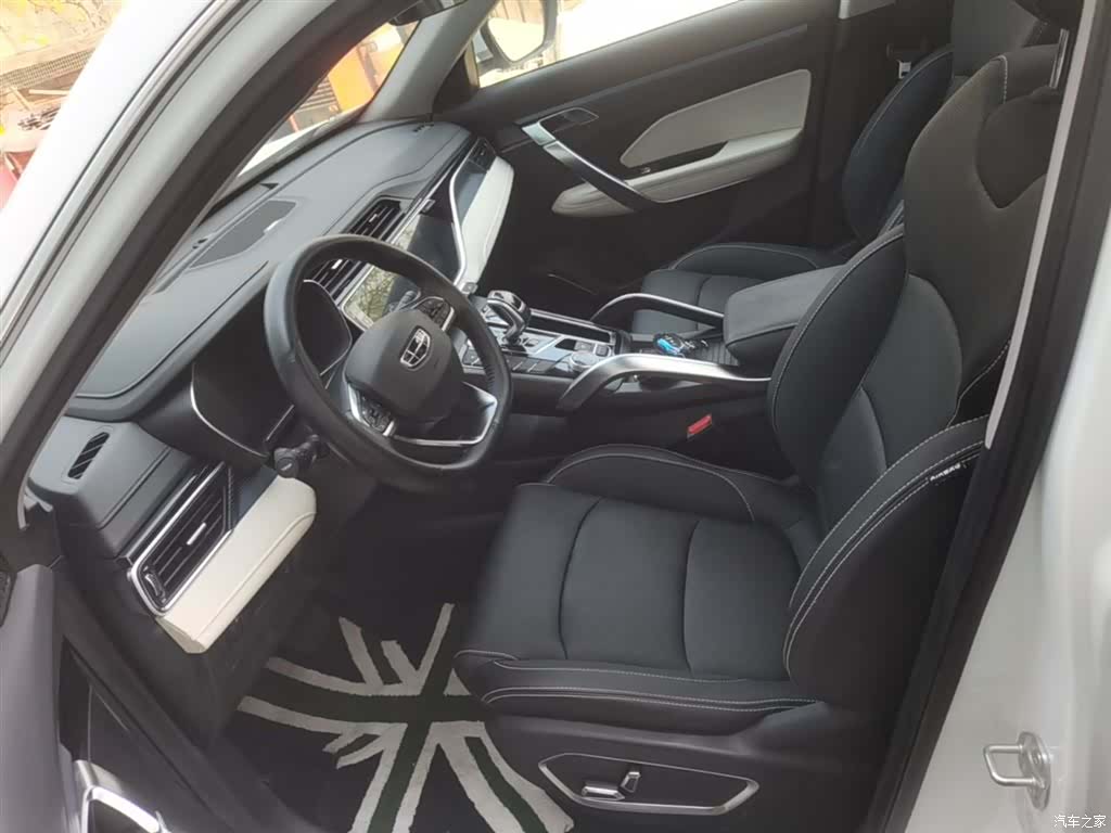 Geely Boyue, 2022 15