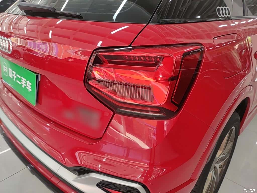 Audi Q2L, 2022 8