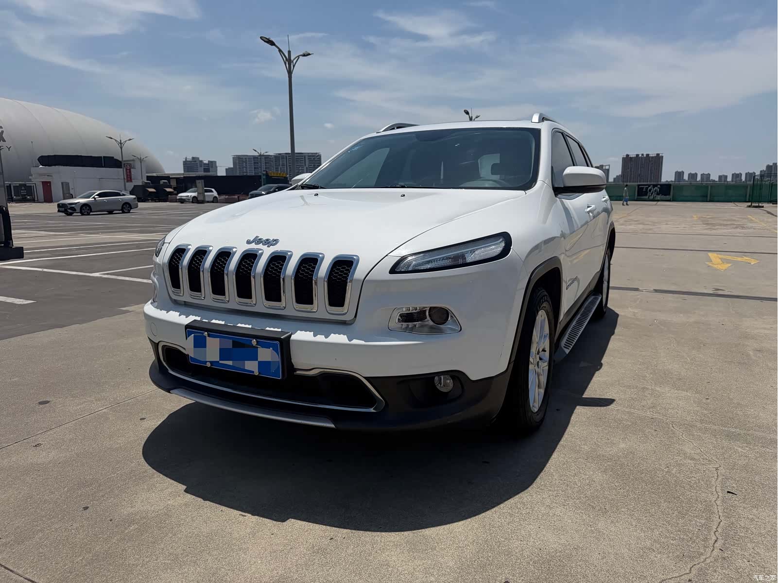 Jeep Cherokee, 2017 1