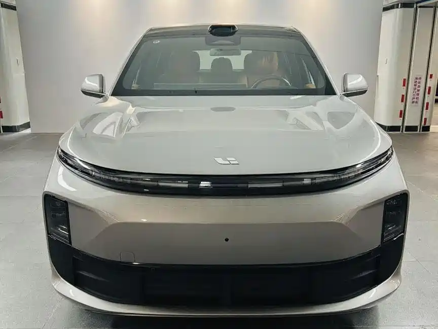 Li Auto Ideal L6