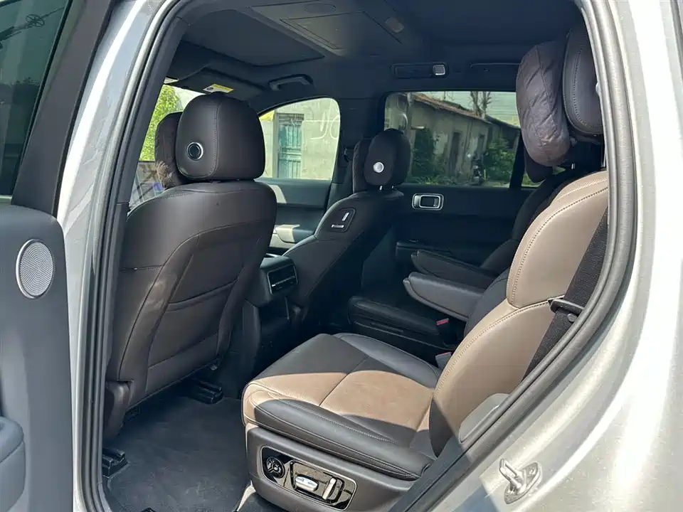 Li Auto Ideal L8