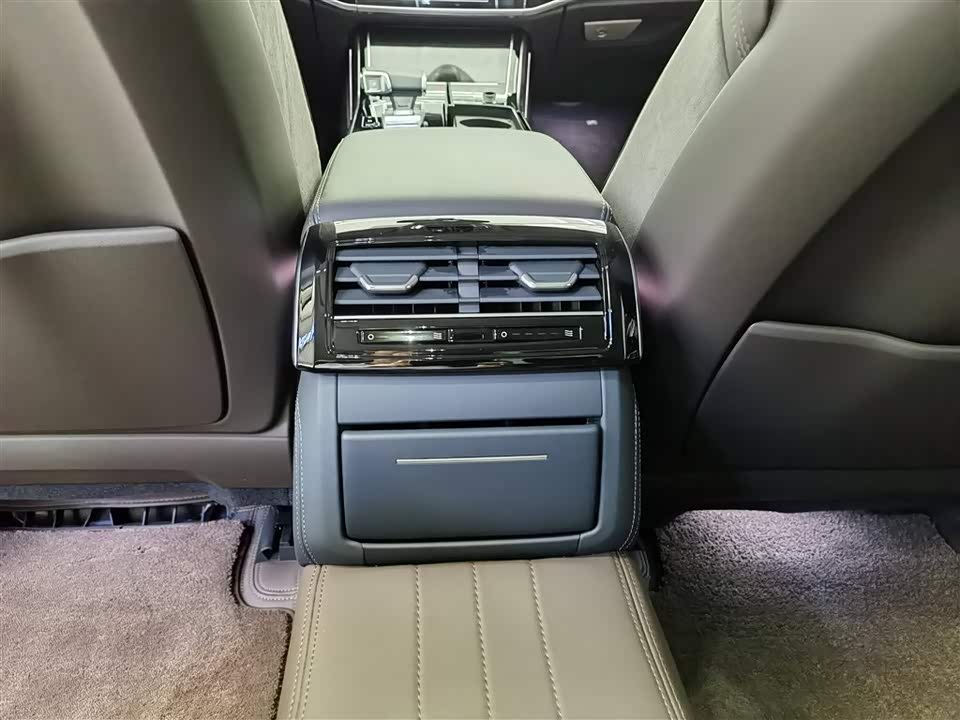 Audi A8 Audi A8