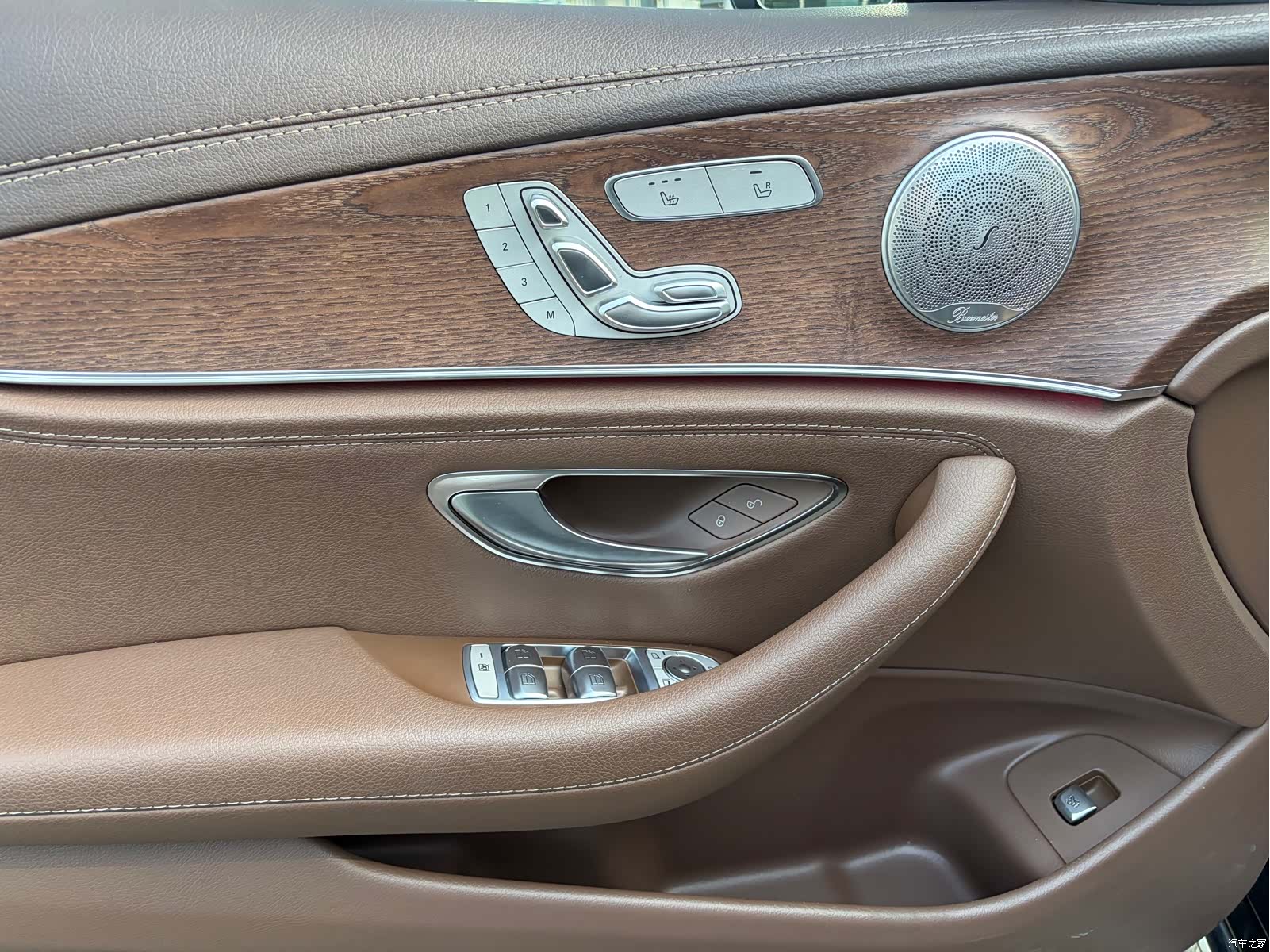 Mercedes-Benz E-Class, 2023 8