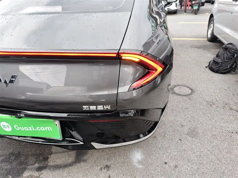 Wuling Wuling Starlight