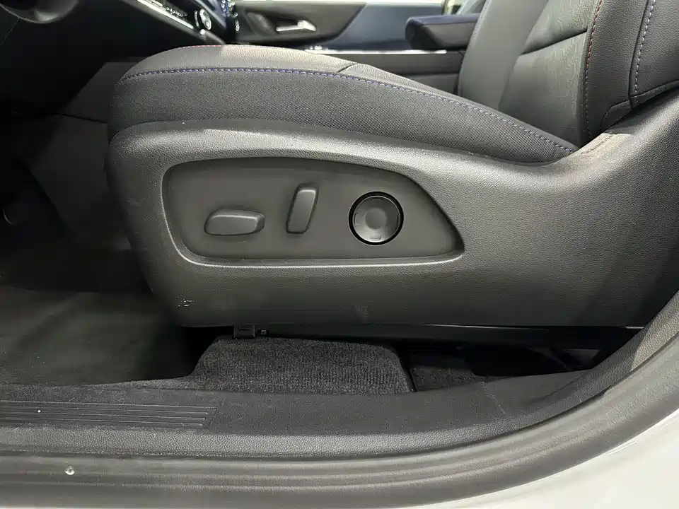 Chevrolet Explorer Plus