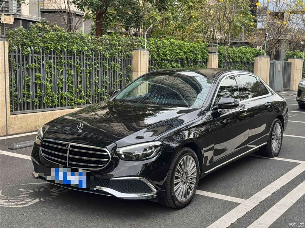 Mercedes-Benz E-Class, 2021 1