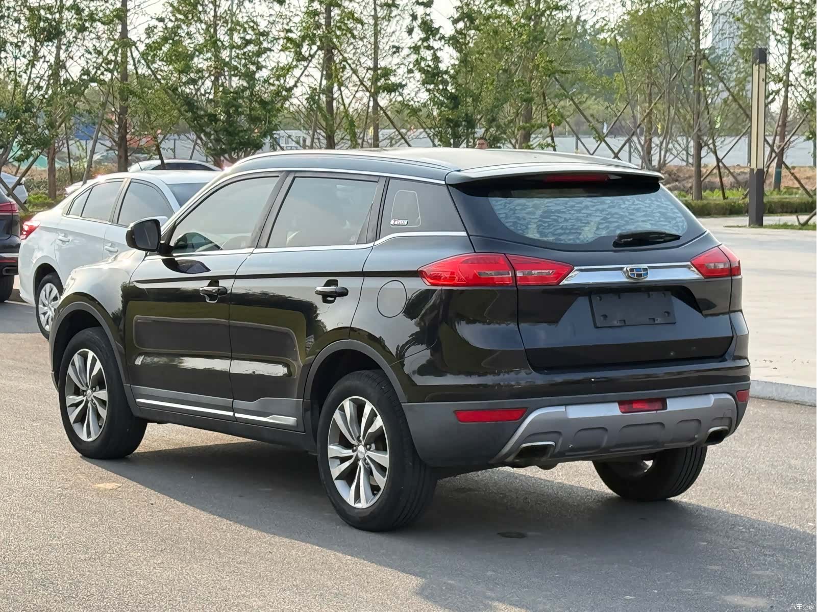 Geely Boyue, 2017 все фото