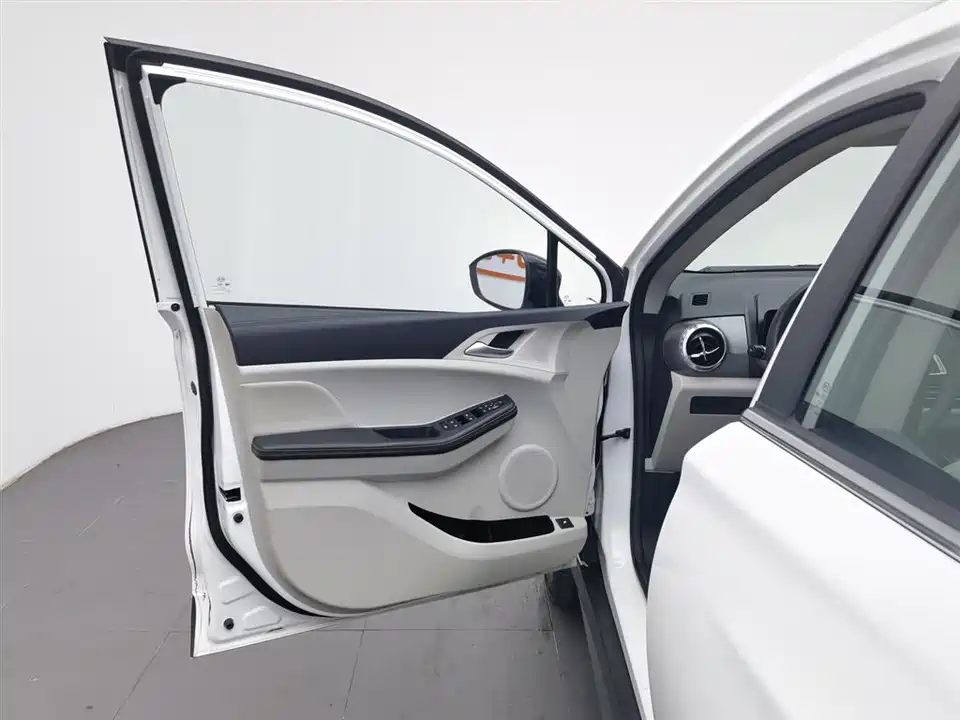 BYD Yuan Pro BYD Yuan Pro