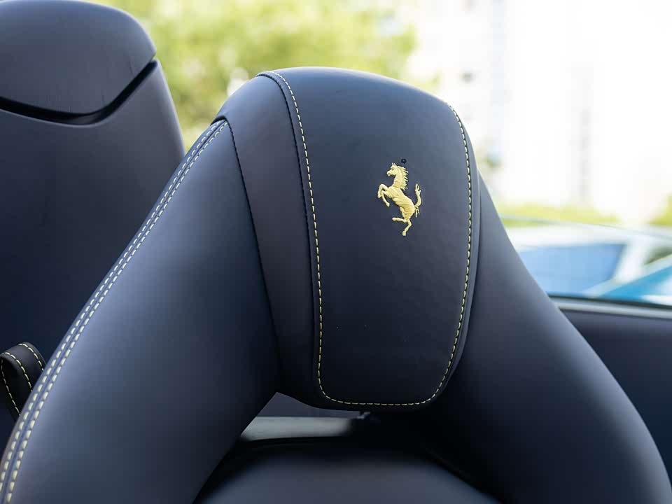 Ferrari 488