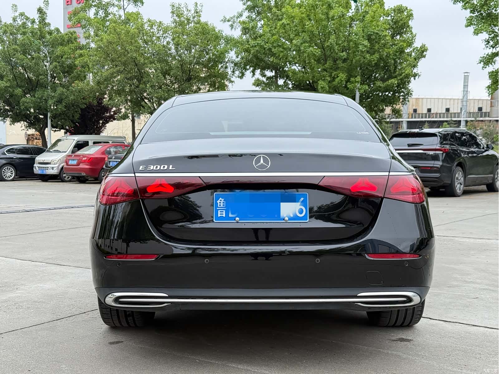 Mercedes-Benz E-Class, 2024 4