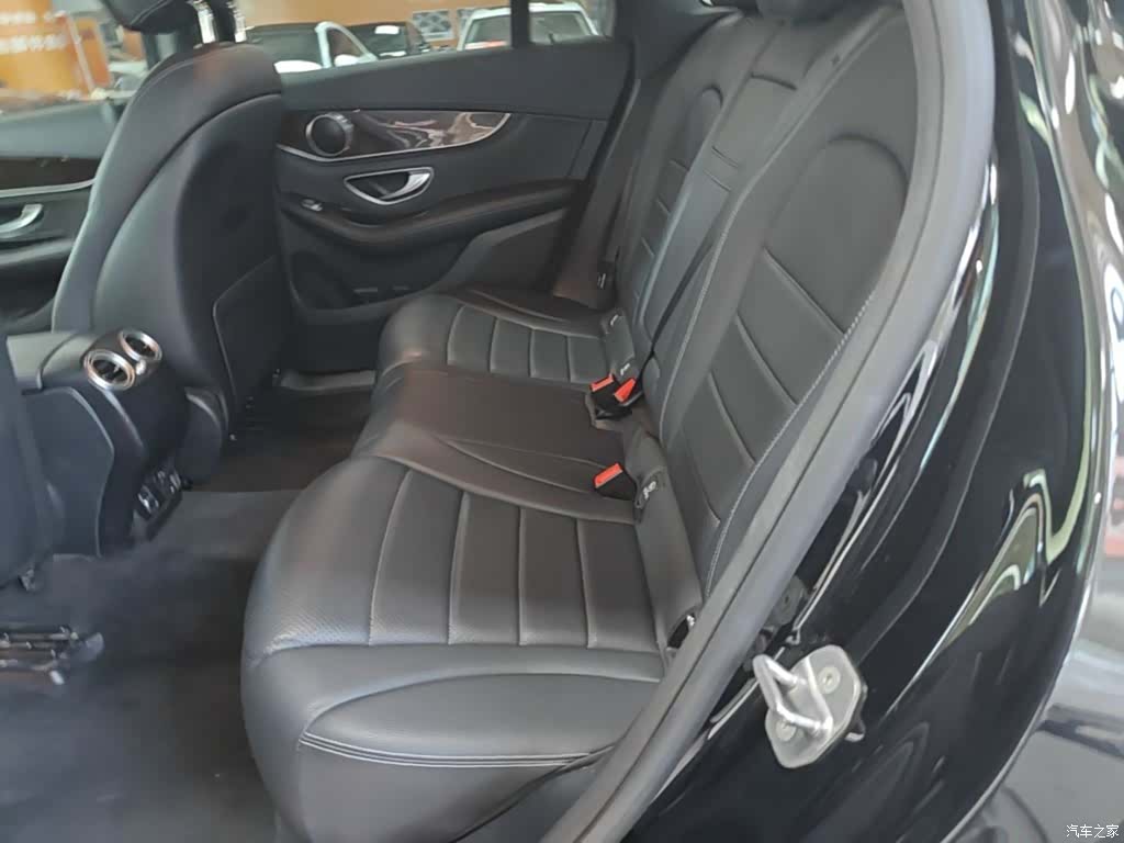 Mercedes-Benz GLC, 2019 17