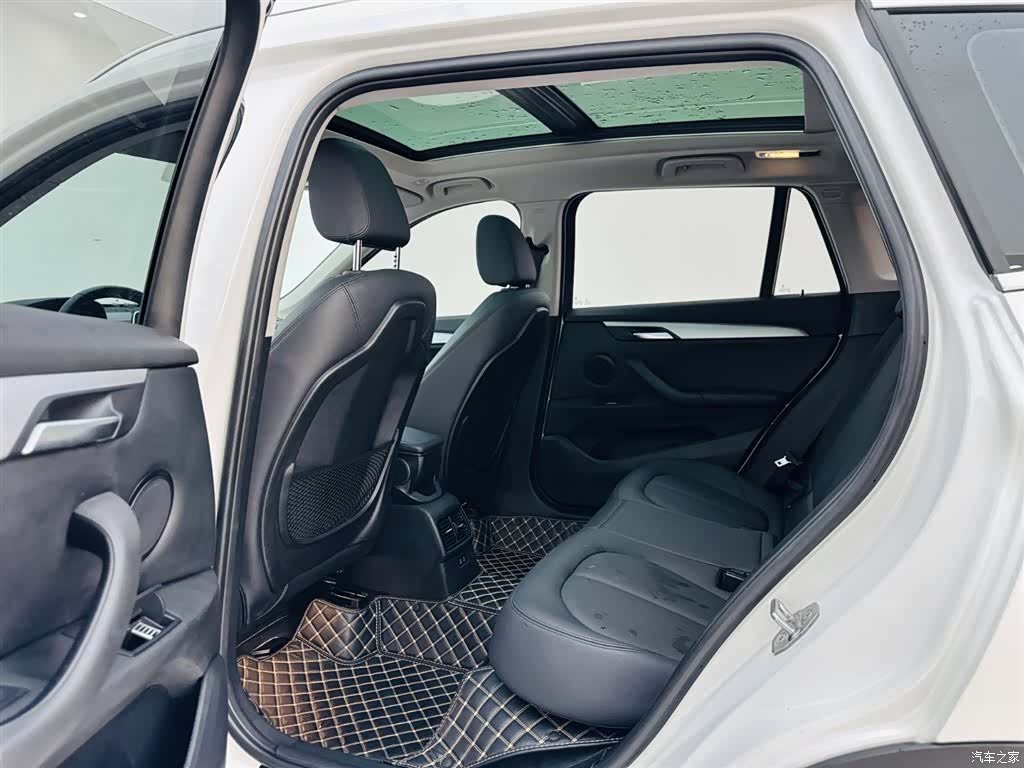 BMW X1, 2019 14