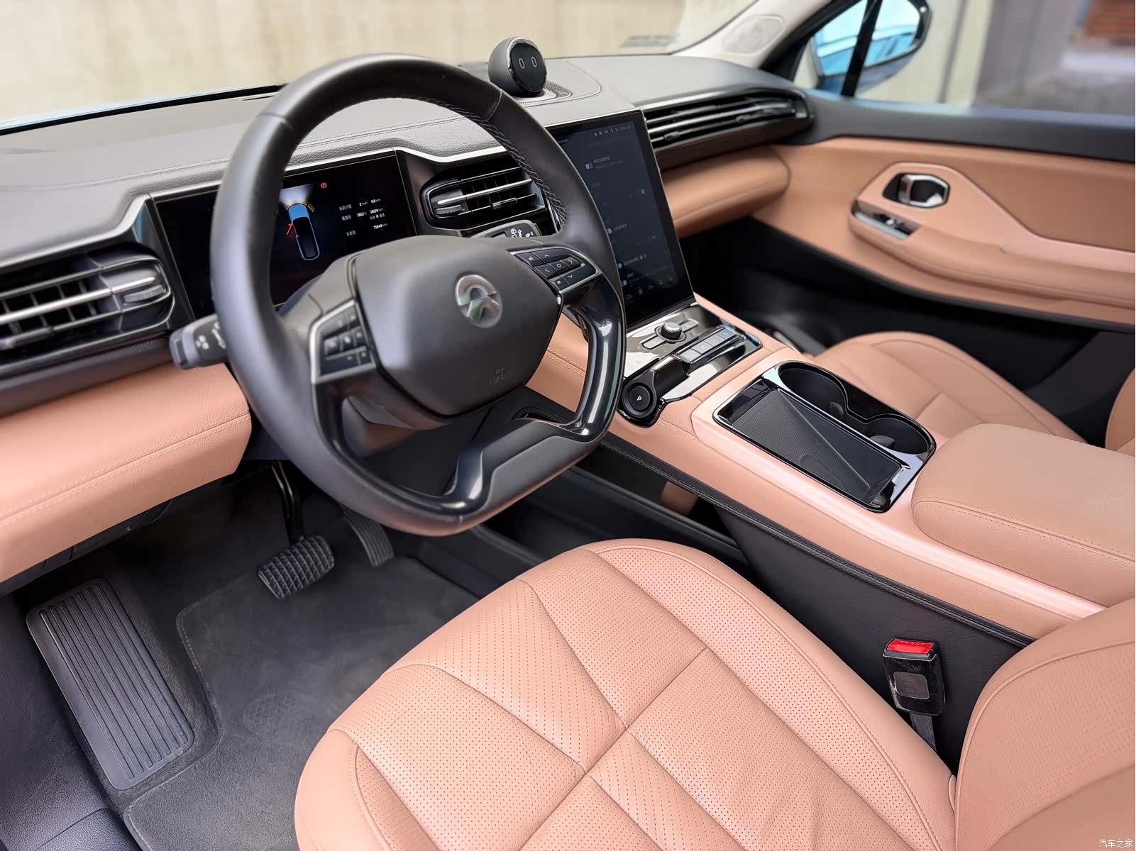 NIO ES8, 2019 17