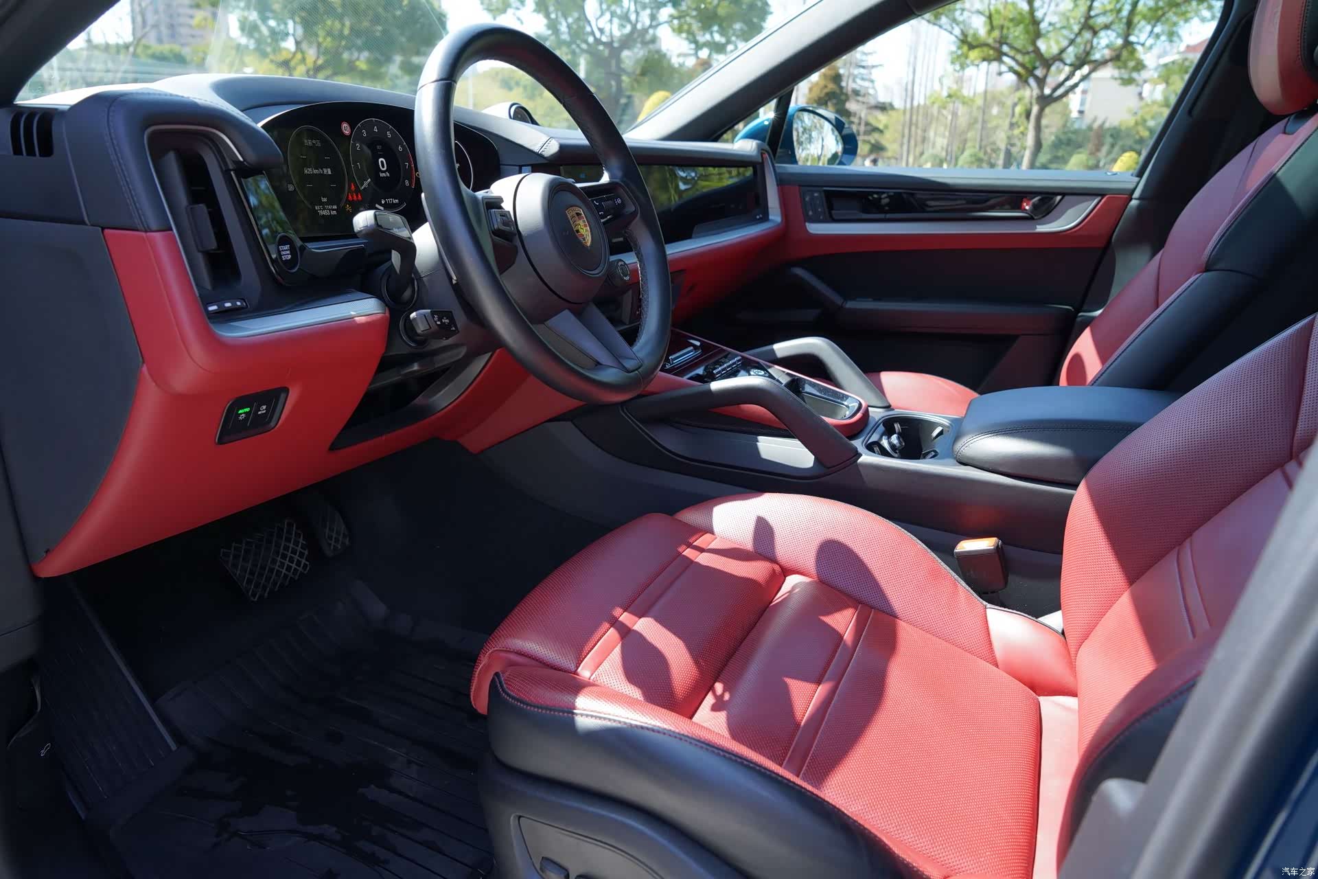 Porsche Cayenne, 2025 4