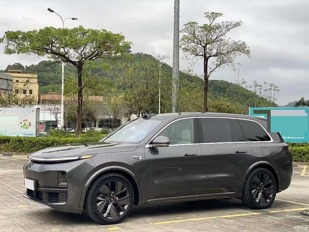 Li Auto L9, 2023 1