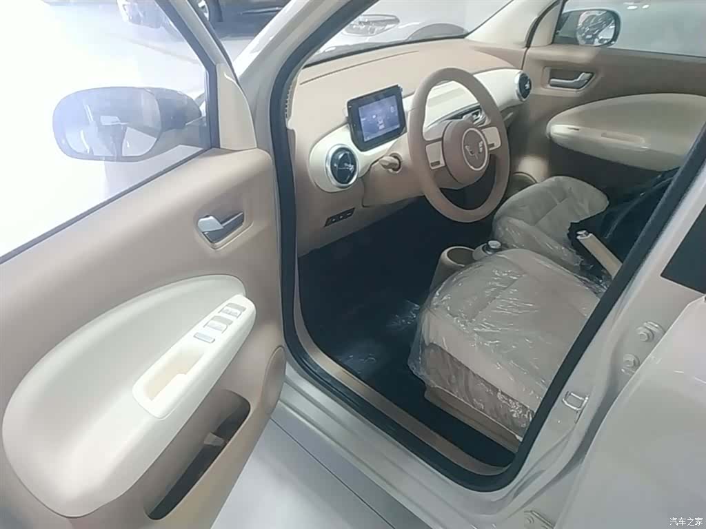 Wuling MINIEV, 2026 16