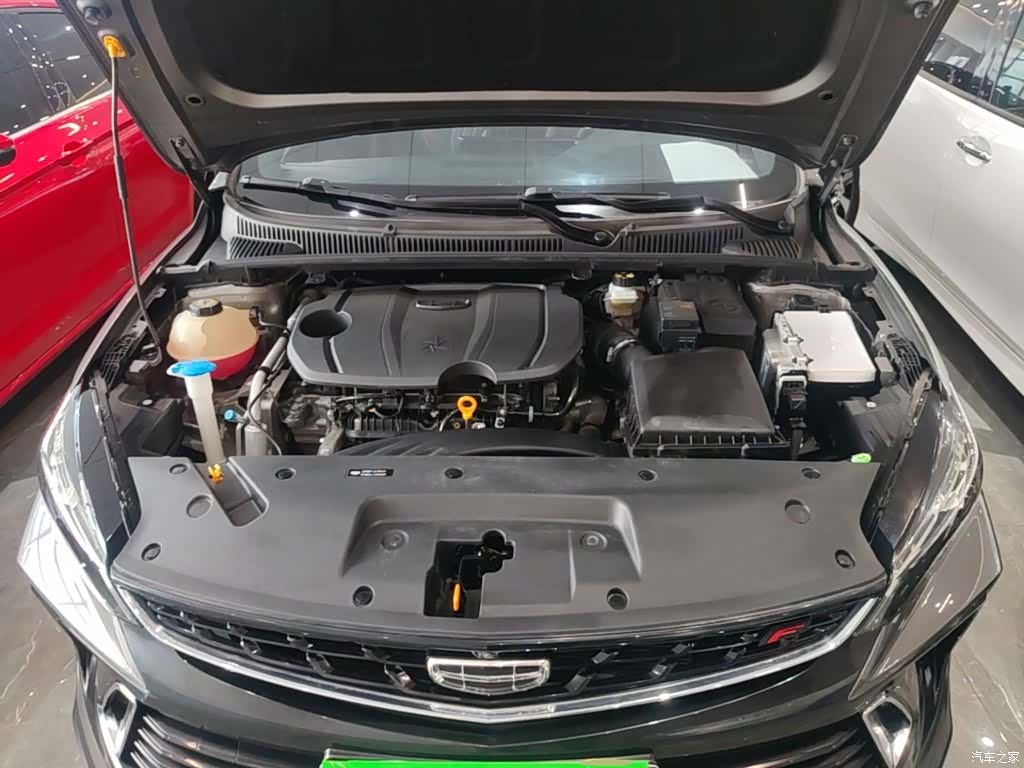 Geely Binray, 2022 20