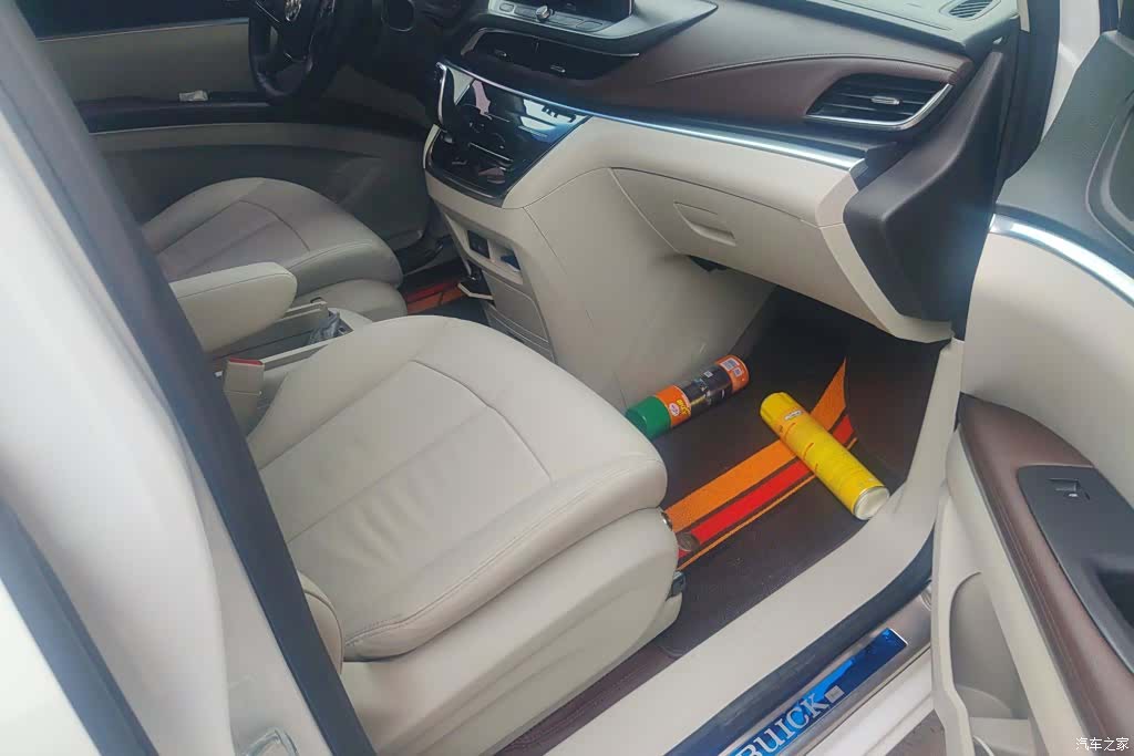 Buick GL8, 2021 8