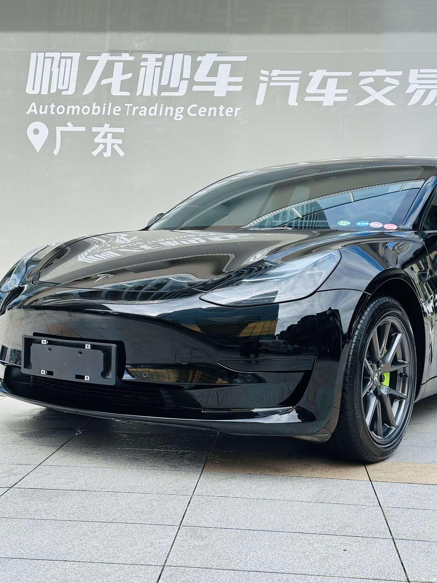 Tesla Model 3, 2023 17