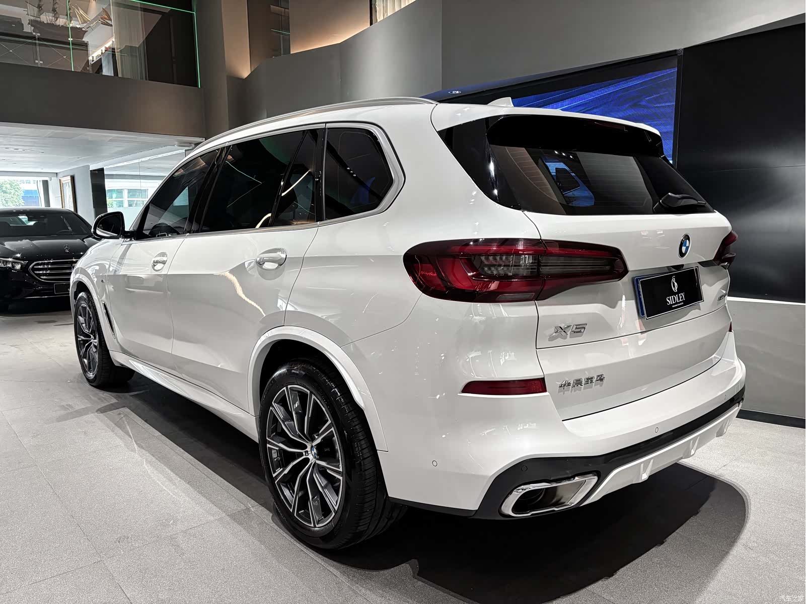 BMW X5, 2023 4