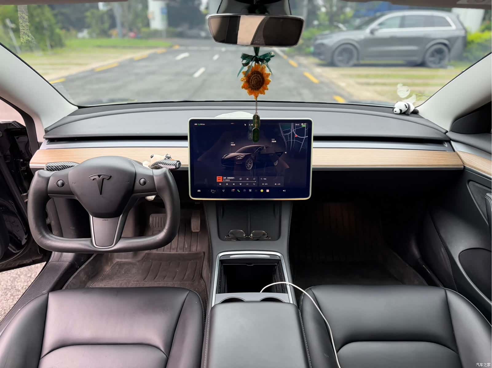 Tesla Model 3, 2023 все фото